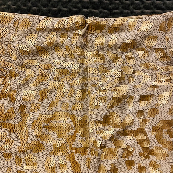 Gorgeous Banana Republic Monogram gold & ivory sequinned mini skirt size 12 NWT - Picture 8 of 9